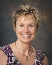 Rachel Hackney's Instagram, Twitter & Facebook