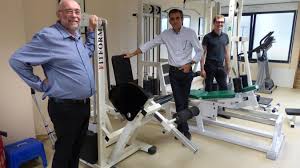 Outreau Maison Medicale Cinq Bougies Et Aucun Regret