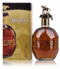 The gold edition is a slightly spunkier version of blanton's original single barrel in the sense that it offers the same great nose, a little drier mouthfeel, and a little more burn in the finish. Blanton S Gold Edition American Whiskey Whisk E Y Spirituosen Wolf