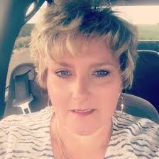 Sheila Rumsey's Instagram, Twitter & Facebook