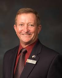 Andrew Leith's Instagram, Twitter & Facebook