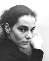 Maia morgenstern face miştouri crunte la adresa juraților iumor. ActriÈ›a Maia Morgenstern Noi È™i Acum Tot AbsolvenÈ›i Ne Vedem Tot Tineri Ne Vedem Dor De Neamt