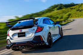 Read the definitive honda civic type r 2021 review from the expert what car? Honda Civic Type R Wears Mugen S Wild Body Kit With Pride Autoevolution