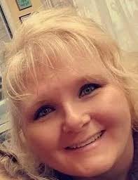 Kelly Parvin's Instagram, Twitter & Facebook