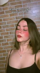 Interesante chico tatuado que busca amor