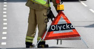 Ratsit har den senast uppdaterade informationen om telefonnummer adresser personnummer inkomster och mycket mer till alla personer i gävle kommun. Man Omkom I Krock Med Lastbil Svd