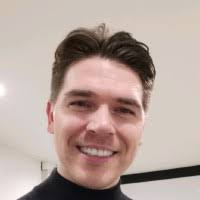 90+ "Thomas Crump" profiles