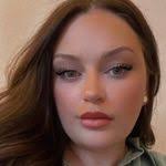 Rebekah Oates's Instagram, Twitter & Facebook