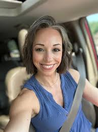 Anyone from highland Illinois or around that area that wanna hang out