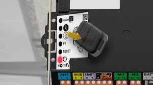 19 Comment Effacer Les Telecommandes Et Les Reglages De Evolvia Youtube