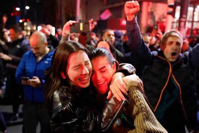 Serbia's Vucic concedes parliamentary election to student-led movement in huge political shift - The Globe and Mail