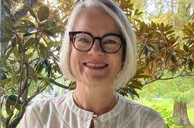 Clare Stanley's Instagram, Twitter & Facebook