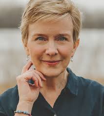 Amazon.com: Stephanie Milanowski: books, biography, latest update