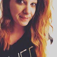 Amber Curfman's Instagram, Twitter & Facebook