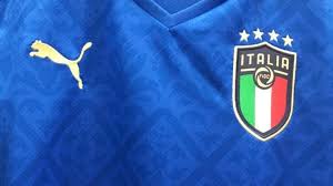 La maglia dell'italia per gli europei 2021 ispirata alla cultura del rinascimento. Foto Italia La Maglia Della Nazionale Di Mancini Per Gli Europei 2021 Spuntano Le Prime Immagini