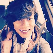 Alisha Lola Jones added a temporary profile picture.