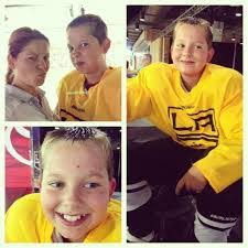 Amanda Fern's Instagram, Twitter & Facebook