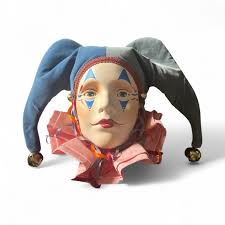 Preços baixos em Palhaços e Circo Máscaras Decorativas