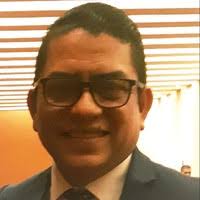 60+ perfiles de «Eduardo Colunga»