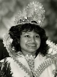 Tina Palomo's Instagram, Twitter & Facebook