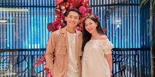 Terlebih eks member jkt48 tersebut pernah menemani peraih medali emas asian games 2018. Go Public Intip 4 Potret Jonatan Christie Dan Shanju Rayakan Natal Bersama Merdeka Com