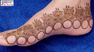 Simple And Beautiful Feet Mehndi Design With Ring Artsycraftsydad Legs Mehndi Design Khafif Mehndi Design Mehndi Designs Feet