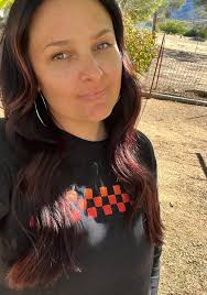 Local hair stylist introduction in Lake Isabella