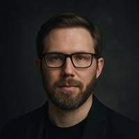 1600+ "Benjamìn" profiles