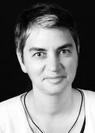 Rhode Islanders go ape over prayer; freethinkers show floral support