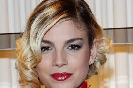 Immagini e idee look proposte dai parrucchieri più famosi! I Tagli Di Capelli Corti E Mossi Gli Ultimi Trend Della Moda