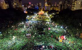 La nueva composición del congreso reactiva la discusión por el aborto legal. Argentina Solidarity Campaign On Twitter Vigilia Por El Aborto Legal Legal Abortion Vigil 13 June 6pm Outside Argentine Embassy In London Abortolegalya Abortolegalsinretrocesos Https T Co Mldrjpjbhs Https T Co Kmgapxqlos