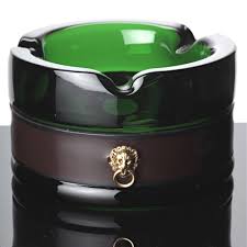 Schwerer Glas Aschenbecher Ascher Glas Grun Lowe Lowenkopf Lederband Druckknopf Ebay Aschenbecher Becher Lederband