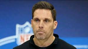 What's the fans response to the first draft pick?