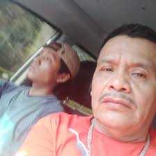 Receta de Paches de papa Guatemaltecos🇬🇹🫔🥔Sugerencias y observaciones:•  sino quiere que le salga tan rojos evite agregarles achiote o depende de  cómo estén los vegetales.•Si quiere que le salgan lisos, machuque bien