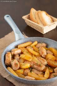 Maybe you would like to learn more about one of these? Patate E Salsicce In Padella Consigli E Varianti Per Un Risultato A Dir Poco Golosissimo Questa Ricetta E Davvero Ricette Ricette Antipasti Ricette Salsiccia