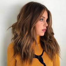 Numerous women look up to teenagers for the latest hairstyles. 50 Haircuts For Thick Wavy Hair To Shape And Alleviate Your Beautiful Mane