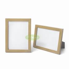 Sudah dilapisi laminasi sehingga lebih halus dan awet. Toko Online Ruang Bingkai Shopee Indonesia