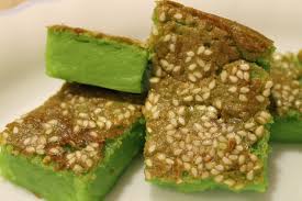 Maybe you would like to learn more about one of these? Kuih Bingka Pandan Azie Kitchen
