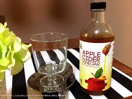 Cuka epal cider mempunyai asid asetik yang mempunyai ph 4.76. 20 Kebaikan Minum Cuka Apple Apple Cider Vinager Acv Bella Idura