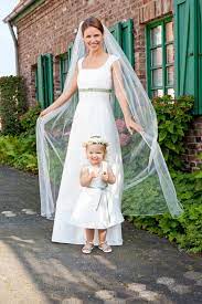 Check spelling or type a new query. Brautkleider Hochzeitskleider Brautmode Hochzeit Premium