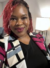 Hello just re introducing myself! I am Payton Costa, 24 years old, and I'm  from Kansas City,MO. I have been working for a small brokerage locally as  an LOA gaining amazing training