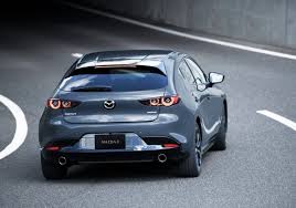 2019 Yeni Kasa Mazda 3 Donanimlari Mazda Araba Arabalar