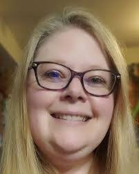 Gena Olson's Instagram, Twitter & Facebook