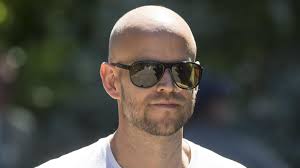 Ek grew up in the rågsved district of stockholm, sweden. Spotify Founder And Arsenal Fan Ek To Consider Gunners Bid As Com