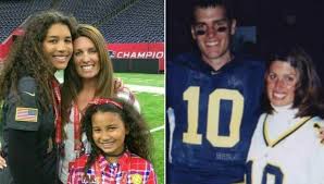 Tom brady's niece maya is heading to ucla to play softball, and could be the family's next great champion. Super Bowl Softball Tie In Did You Know Tom Brady Called His Big Sister Maureen A College Softball All American At Fresno State The Best Athlete In The Family Extra Inning Softball