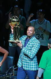 Paul Pierce S No 34 Raised To Garden Rafters Boston Celtics Basketball Pictures Basketball Is Life