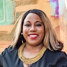 Sandra Winston's Instagram, Twitter & Facebook