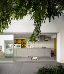 Studio Mk27 Updates And Expands Gama Issa House In Sao Paulo House And Home Magazine Luxury House Designs Luxury Modern Homes