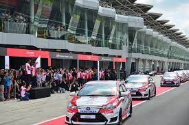 Kalau ada dari negeri lain selain selangor dan kuala lumpur yang berminat untuk mendapatkan khidmat saya tiada halangan. Cara Nak Join Club Lumba Kereta Malayzapp