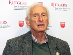 Retired Faculty and Staff Return to Campus for Annual Luncheon : Newsroom